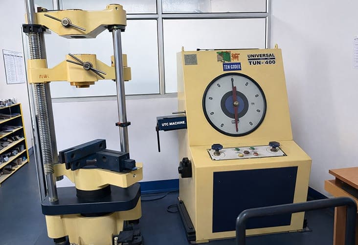 Universal Testing Machine