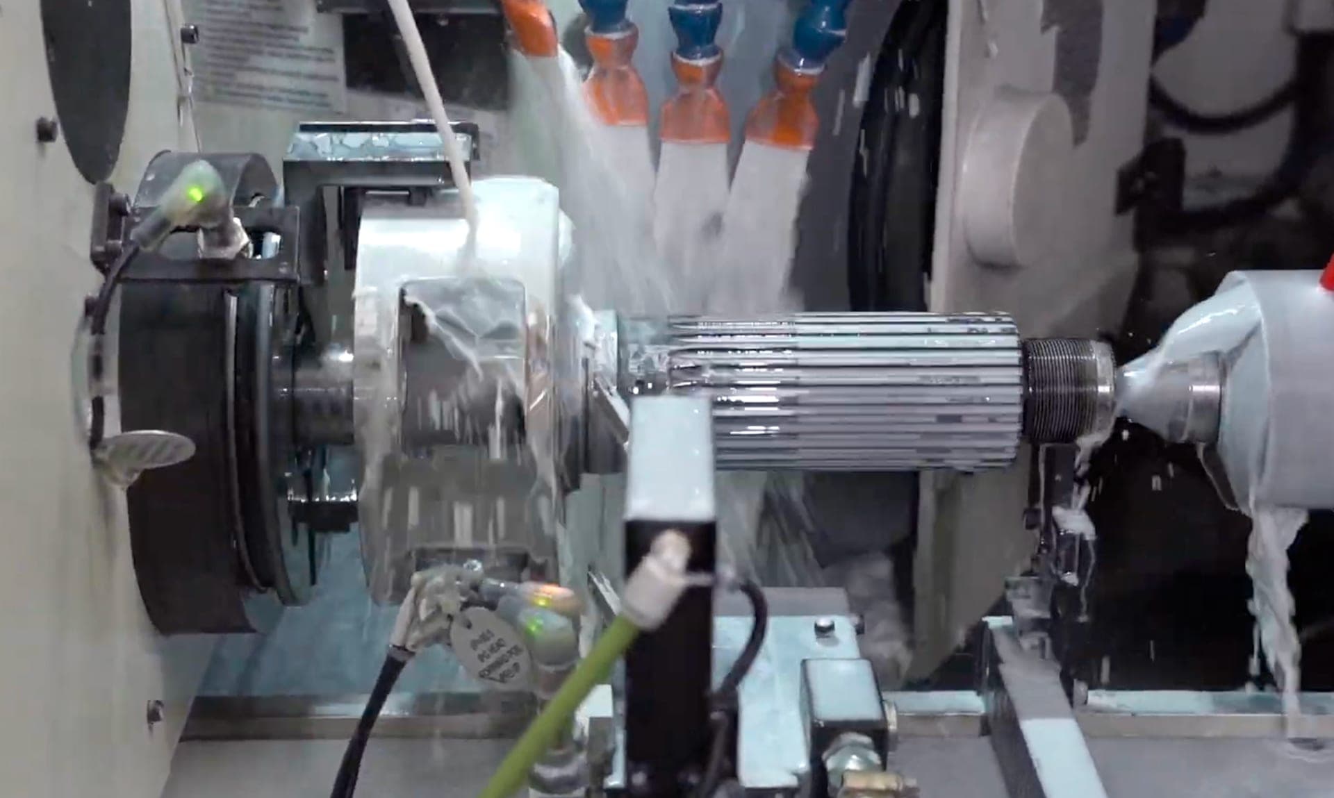 Active Machining
